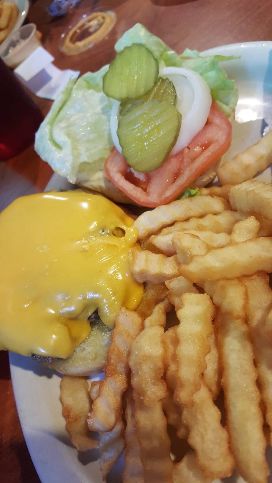 DJs Steakhouse | restaurant | 836 Bypass Rd, Winchester, KY 40391, USA | 8597379513 OR +1 859-737-9513