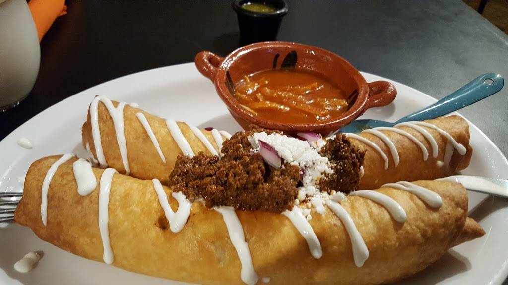 Border MX Mexican Grill - Tacos -Bar -Tequila | restaurant | 277 Queen St S, Mississauga, ON L5M 1L9, Canada | 9058131992 OR +1 905-813-1992