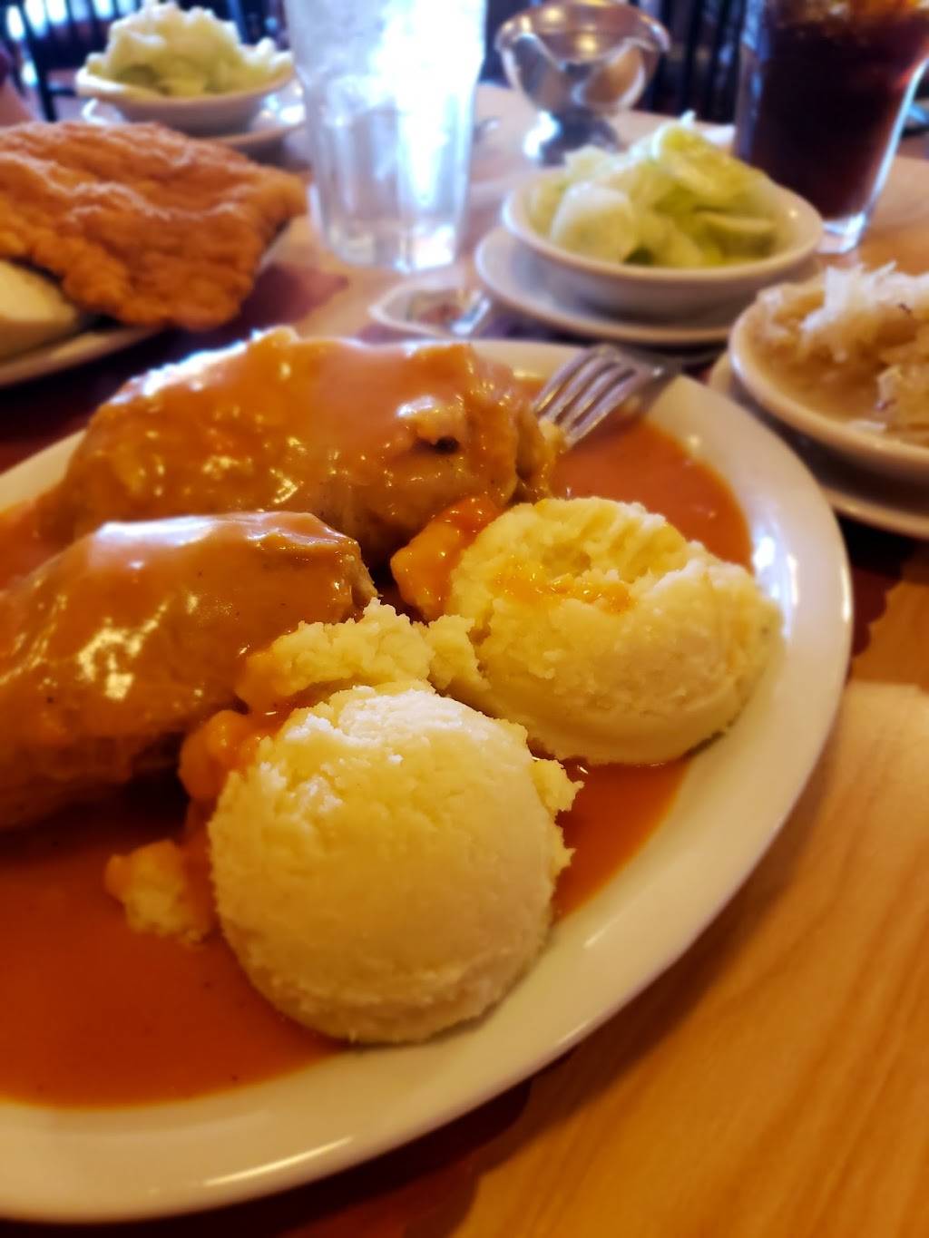 Westchester Inn | restaurant | 3069 Wolf Rd, Westchester, IL 60154, USA | 7084091313 OR +1 708-409-1313