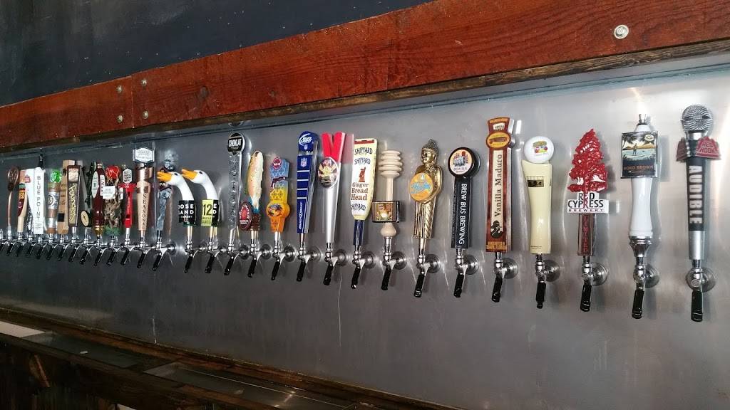 Iron Oak Post | restaurant | 2023 Melbourne Ct, Melbourne, FL 32901, USA | 3213278479 OR +1 321-327-8479