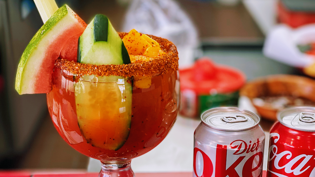 MicheViche Seafood Bar | restaurant | 275 9th St Suit A, San Bernardino, CA 92410, USA | 9093830403 OR +1 909-383-0403