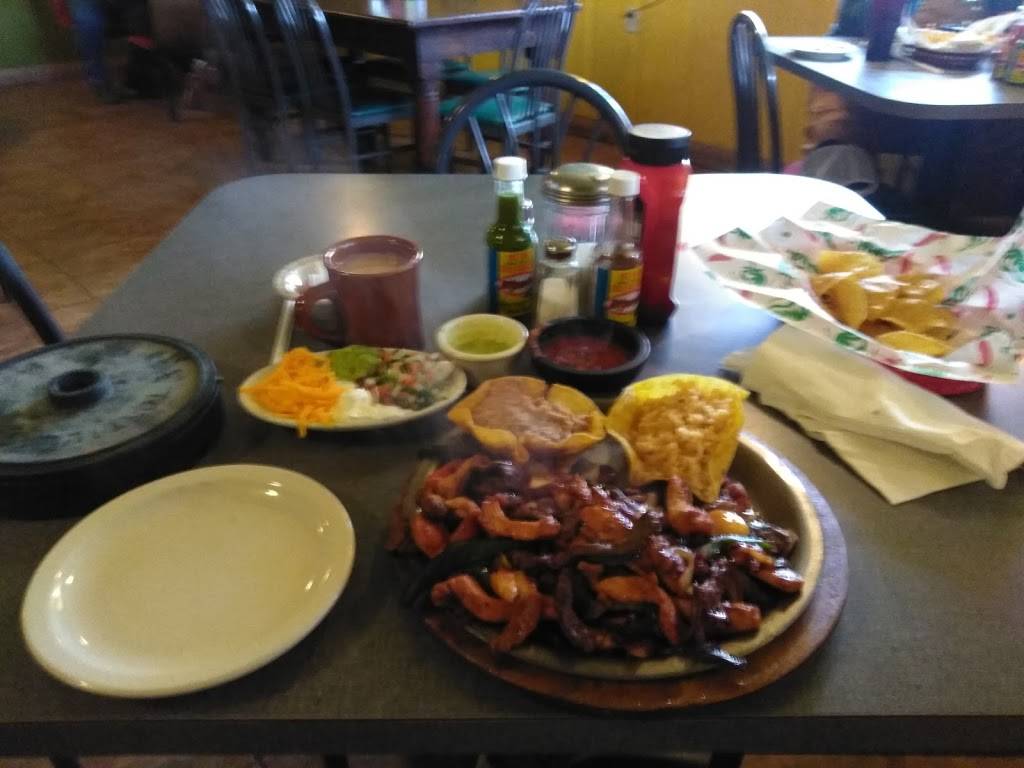 Jaimes Rancho | restaurant | US-259, Mt Enterprise, TX 75681, USA | 9038223332 OR +1 903-822-3332