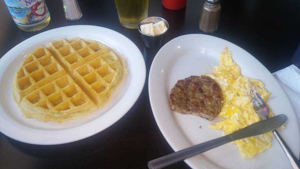 Clark Street Grill | restaurant | 2711 Richmond Hwy, Arlington, VA 22202, USA | 7034181577 OR +1 703-418-1577