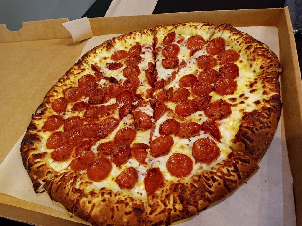 Donatos Pizza | restaurant | 2881 Clark Rd, Sarasota, FL 34231, USA | 9414445998 OR +1 941-444-5998