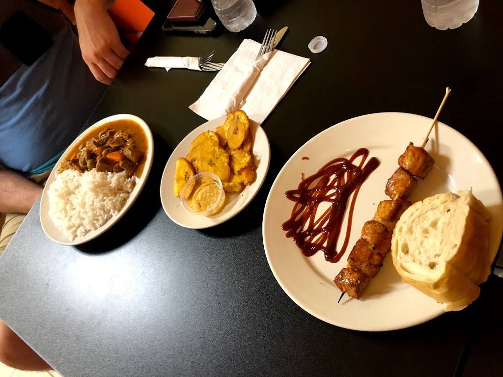 Montys Antojitos | restaurant | 5770 W Irlo Bronson Memorial Hwy #424, Kissimmee, FL 34746, USA | 4073970095 OR +1 407-397-0095