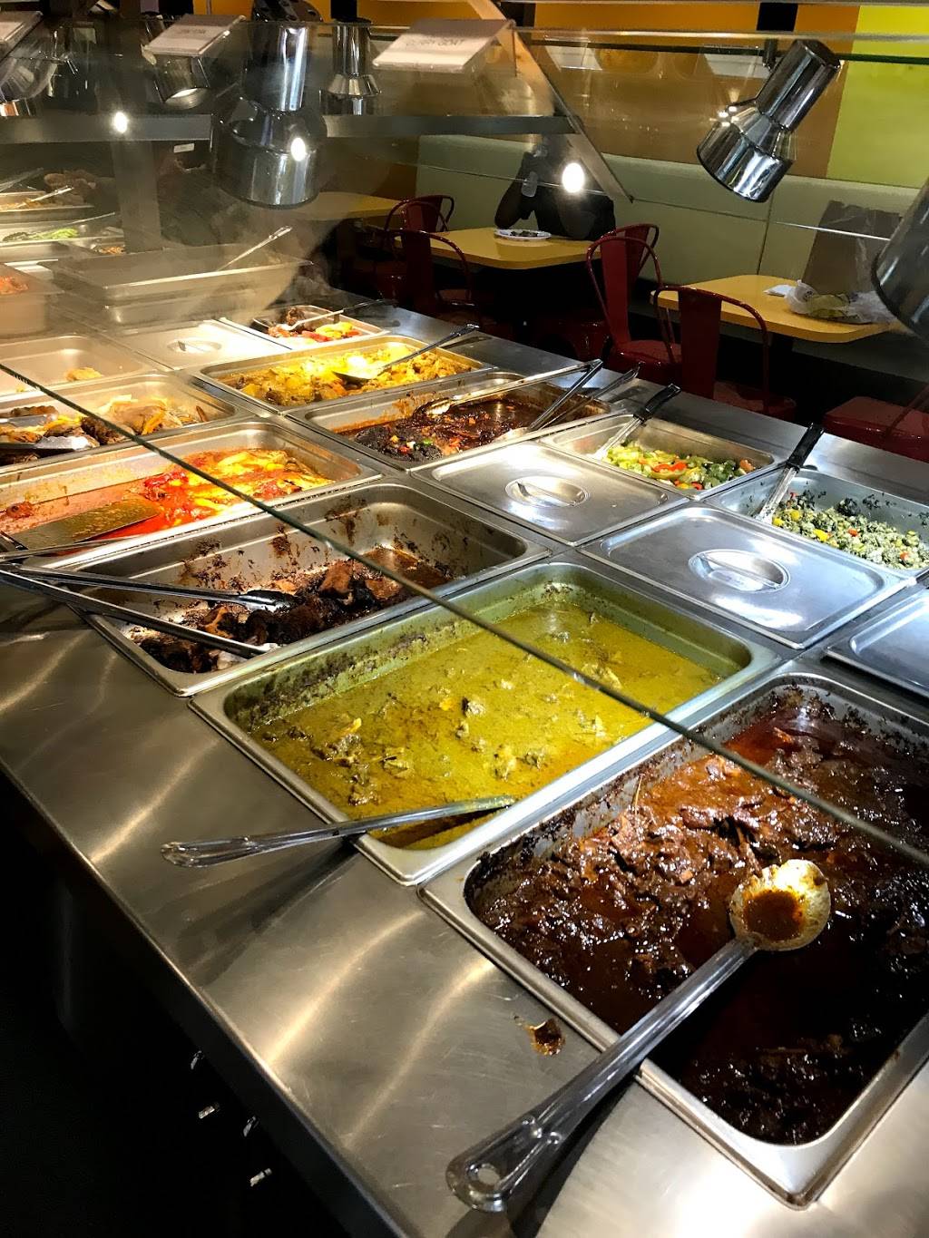 Smokey Island Grille | restaurant | 260 E 161st St, Bronx, NY 10451, USA | 7186841476 OR +1 718-684-1476