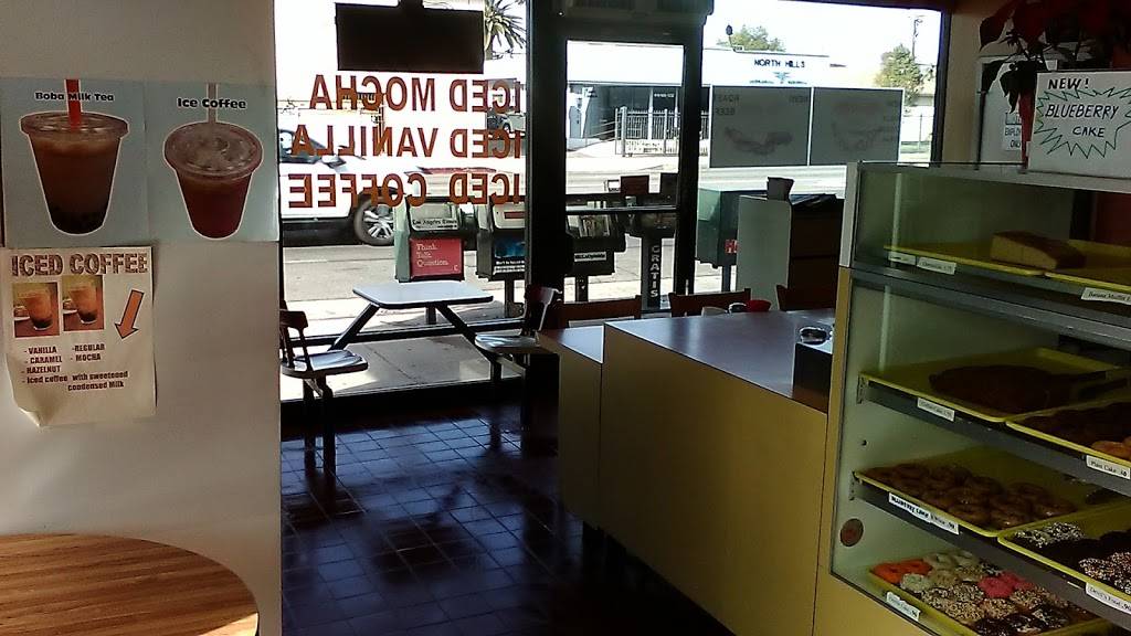 Uncle Joes Donuts | restaurant | 8704 Woodley Ave, North Hills, CA 91343, USA | 8188930824 OR +1 818-893-0824