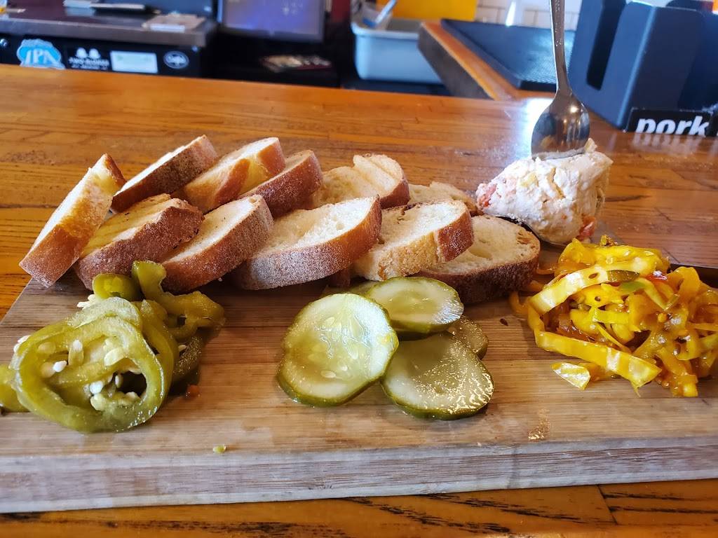 EVO Pizzeria | restaurant | 1075 E Montague Ave, North Charleston, SC 29405, USA | 8432251796 OR +1 843-225-1796