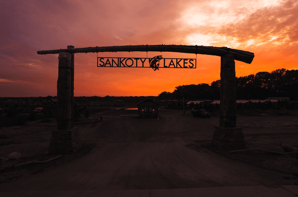 The Woolly Bugger at Sankoty Lakes | restaurant | 1583 Spring Bay Rd, East Peoria, IL 61611, USA | 3095701211 OR +1 309-570-1211