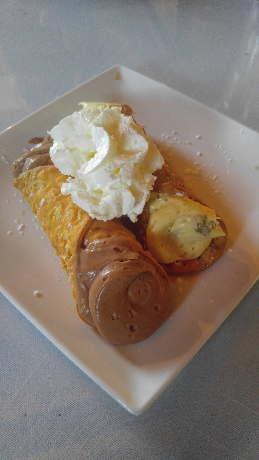 Giannis Ristorante Italiano | restaurant | 5030 Evergreen Way, Everett, WA 98203, USA | 4252522435 OR +1 425-252-2435