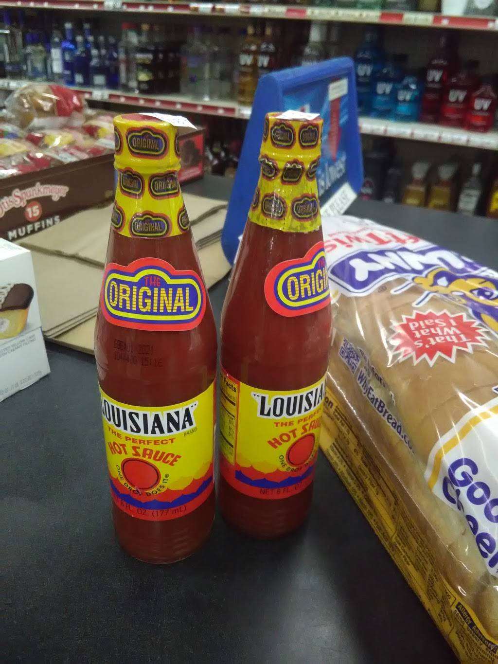 One Stop Shop | meal takeaway | 1106 Milton Rd, Alton, IL 62002, USA | 6184651603 OR +1 618-465-1603