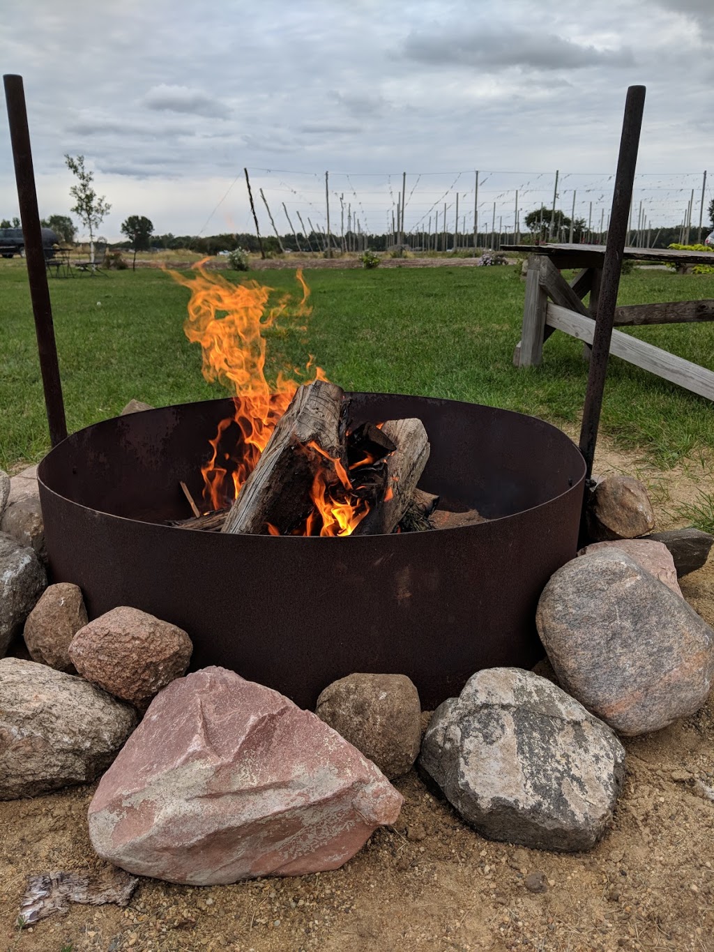 6th Meridian Hop Farm | restaurant | 4200 Alphonse Rd, Yankton, SD 57078, USA | 6056108249 OR +1 605-610-8249