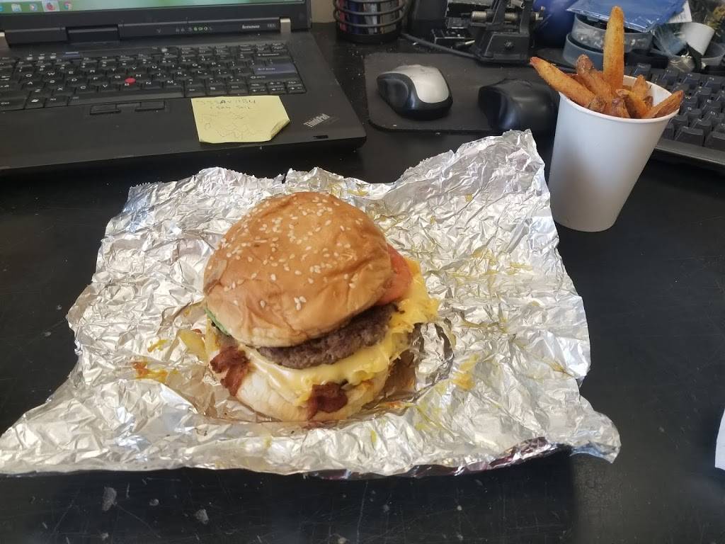 Five Guys | meal takeaway | 54 Route 17 N, East Rutherford, NJ 07073, USA | 2015075550 OR +1 201-507-5550