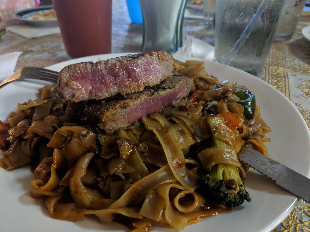 Krua Thai Cafe | restaurant | 45 E Main St, Dallastown, PA 17313, USA | 7175014154 OR +1 717-501-4154