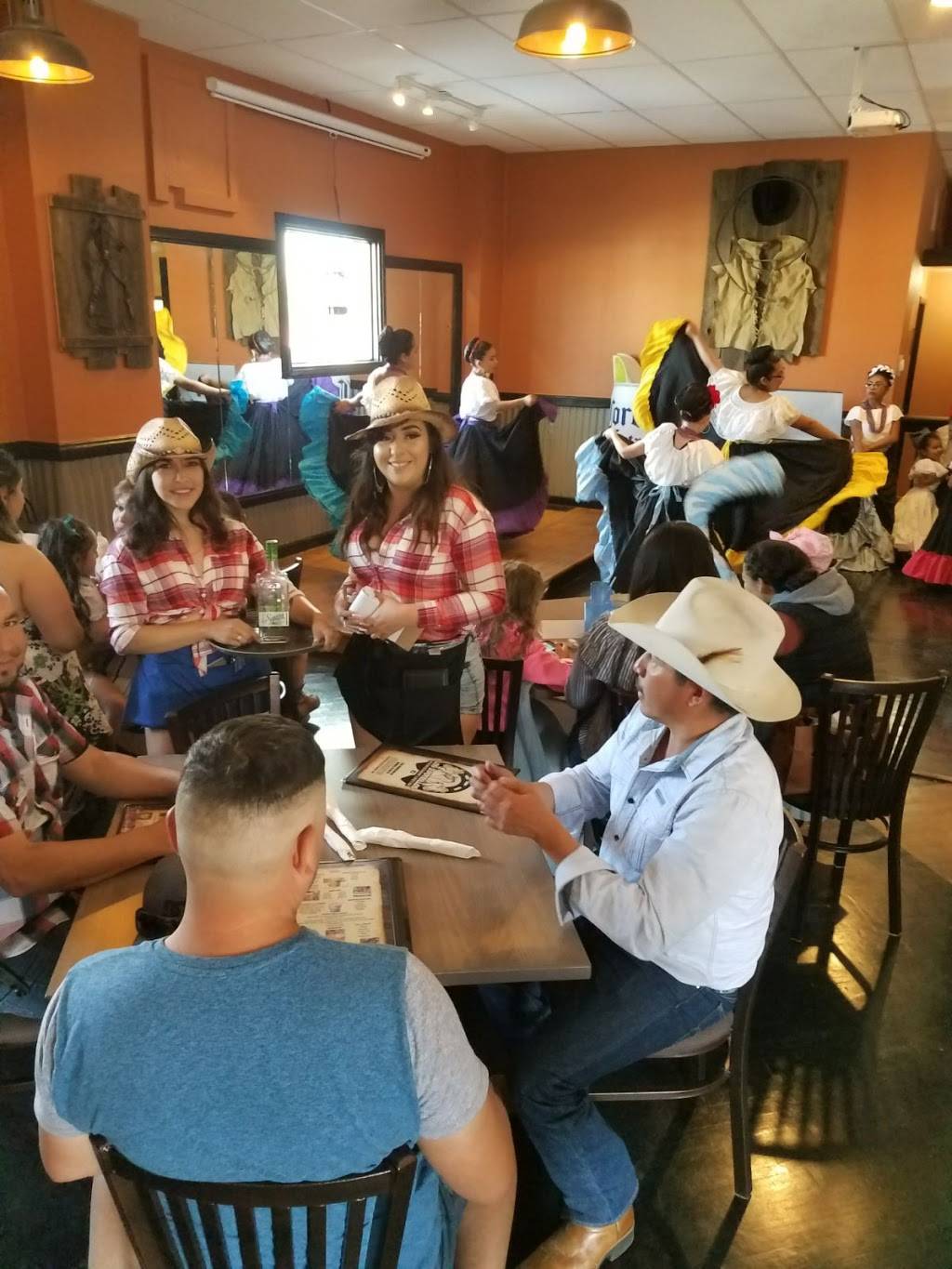 Los 3 Potrillos Mexican Restaurant & Sport Bar | restaurant | 3700 Morrison Rd #2620, Denver, CO 80219, USA | 3039555665 OR +1 303-955-5665