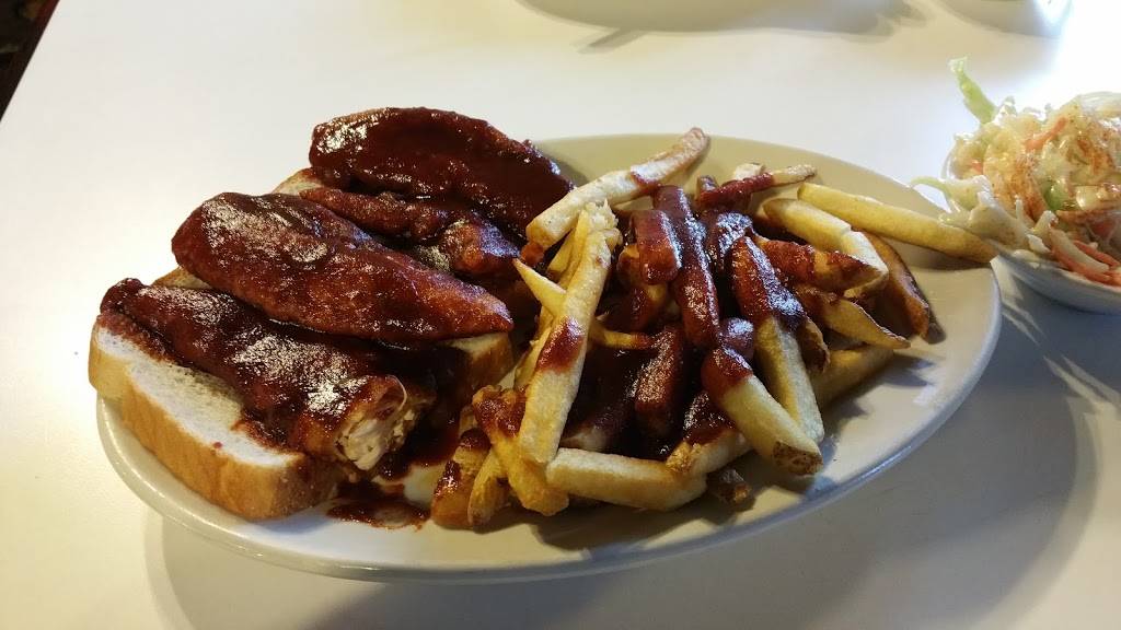 Charlie Staples Bar-B-Q | restaurant | 372 W Rayen Ave, Youngstown, OH 44502, USA | 3307437427 OR +1 330-743-7427