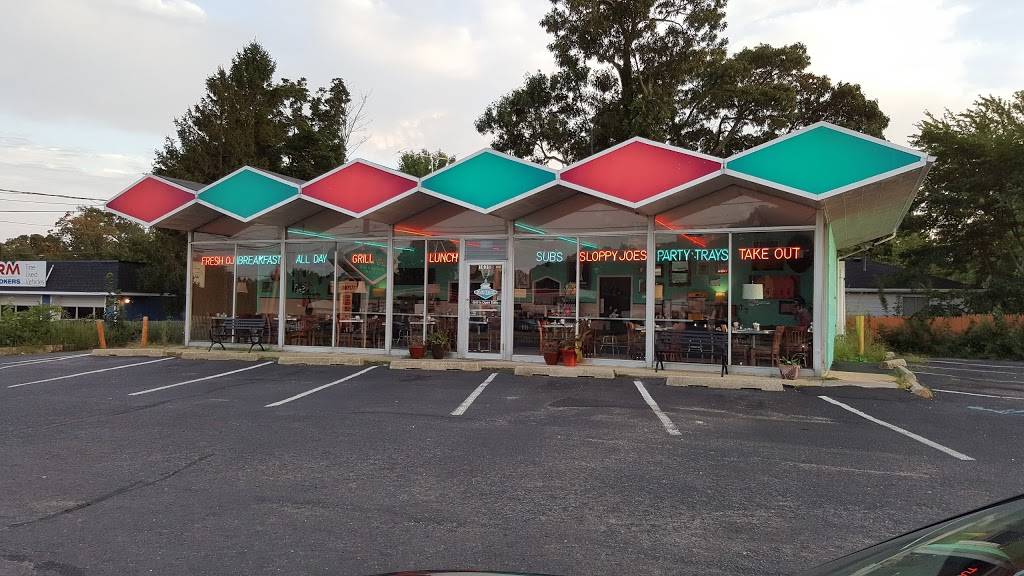 Fast Break | cafe | 1635 NJ-37, Toms River, NJ 08753, USA | 7325731100 OR +1 732-573-1100