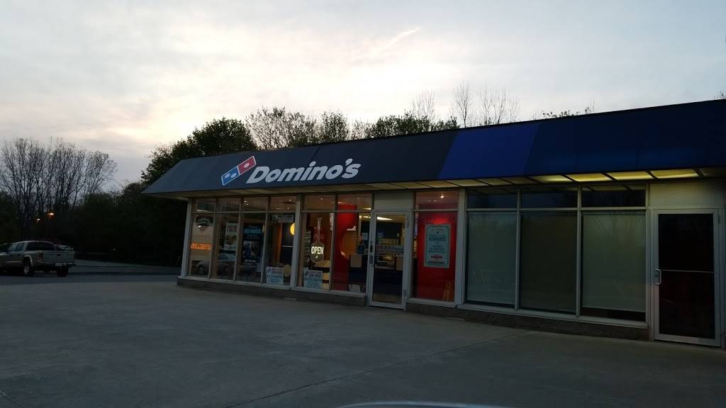 Dominos Pizza | meal delivery | 107 Queensway East, Simcoe, ON N3Y 4M5, Canada | 5194284100 OR +1 519-428-4100