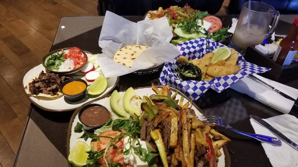 Sonsonate Grill | restaurant | 8711 Long Beach Blvd, South Gate, CA 90280, USA | 3235372508 OR +1 323-537-2508