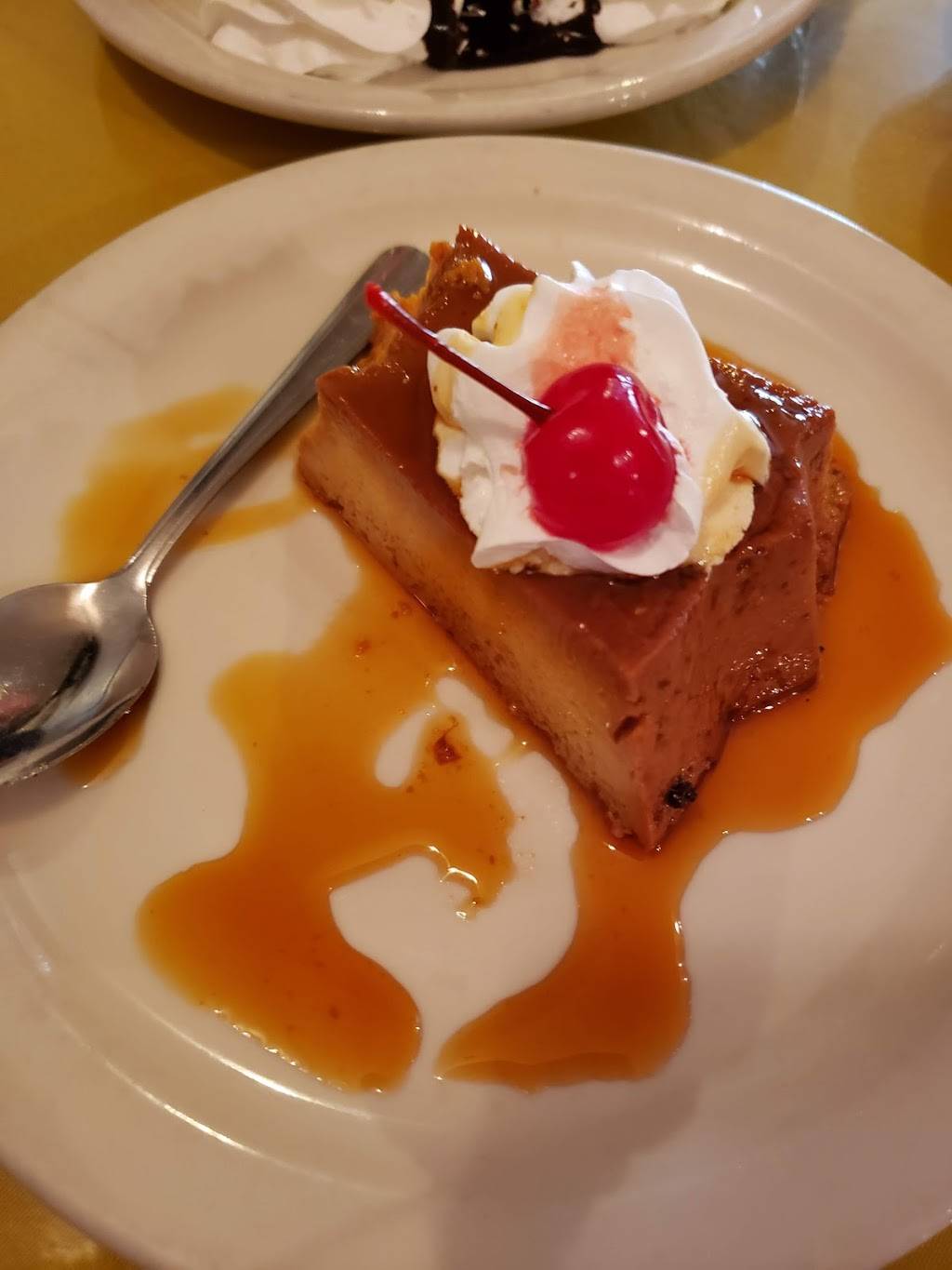 Las Playas Restaurant | restaurant | 1498 S K St, Tulare, CA 93274, USA | 5596870138 OR +1 559-687-0138