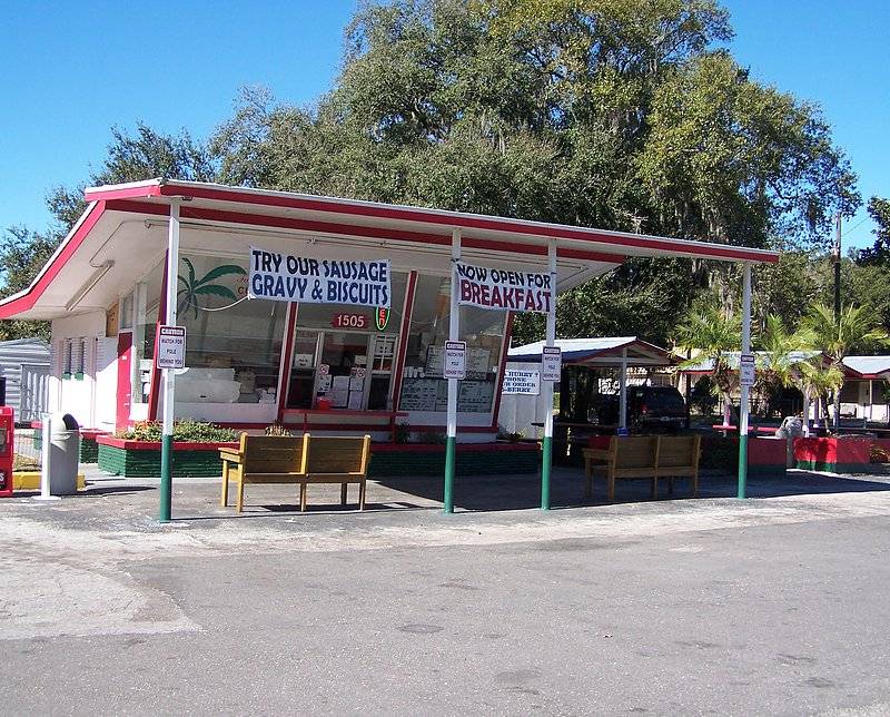 The Strawberry Hut | restaurant | 1505 N Wheeler St, Plant City, FL 33563, USA | 8137523779 OR +1 813-752-3779