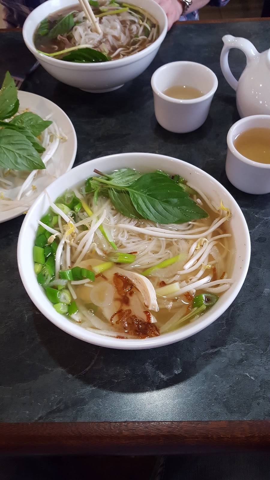 Noodle House | restaurant | 2004 N Broadwell Ave, Grand Island, NE 68803, USA | 3086752588 OR +1 308-675-2588