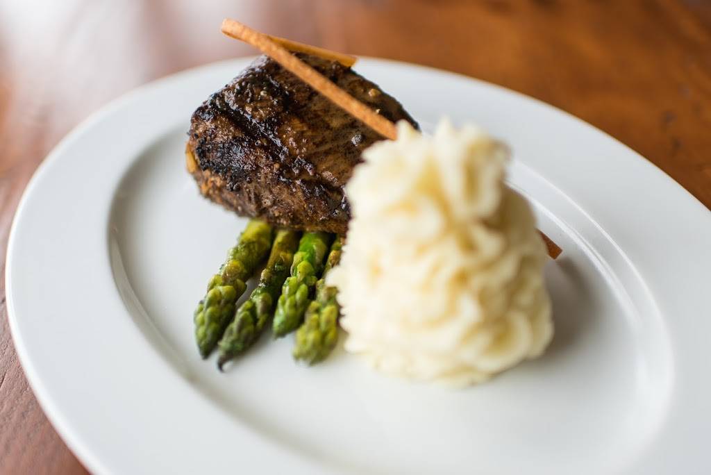 The Pub at Newagen Seaside Inn | restaurant | 60 Newagen Colony Rd, Southport, ME 04576, USA | 8006545242 OR +1 800-654-5242