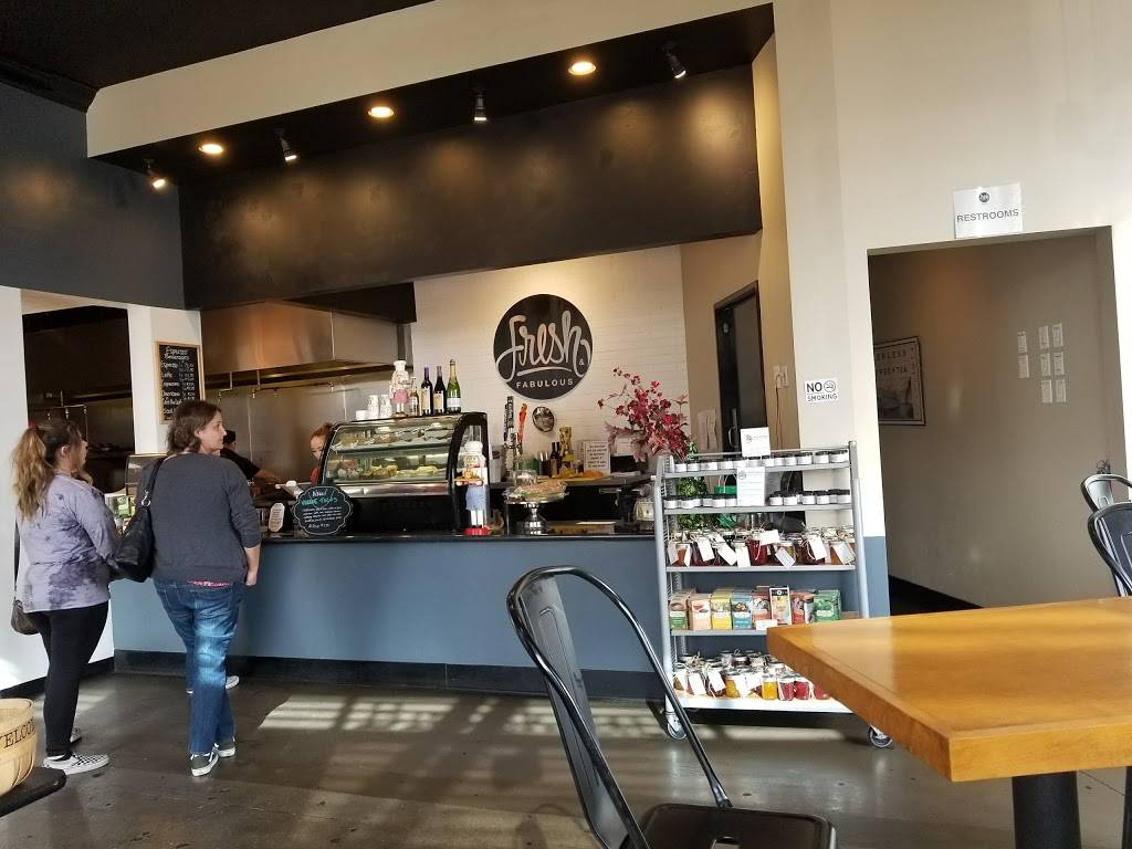 Fresh & Fabulous Cafe | cafe | 221 W 5th St, Oxnard, CA 93030, USA | 8054864547 OR +1 805-486-4547