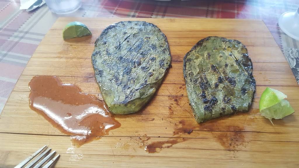 Tarascos New Latino Cuisine | restaurant | 470 S Federal Blvd, Denver, CO 80219, USA | 3039222387 OR +1 303-922-2387