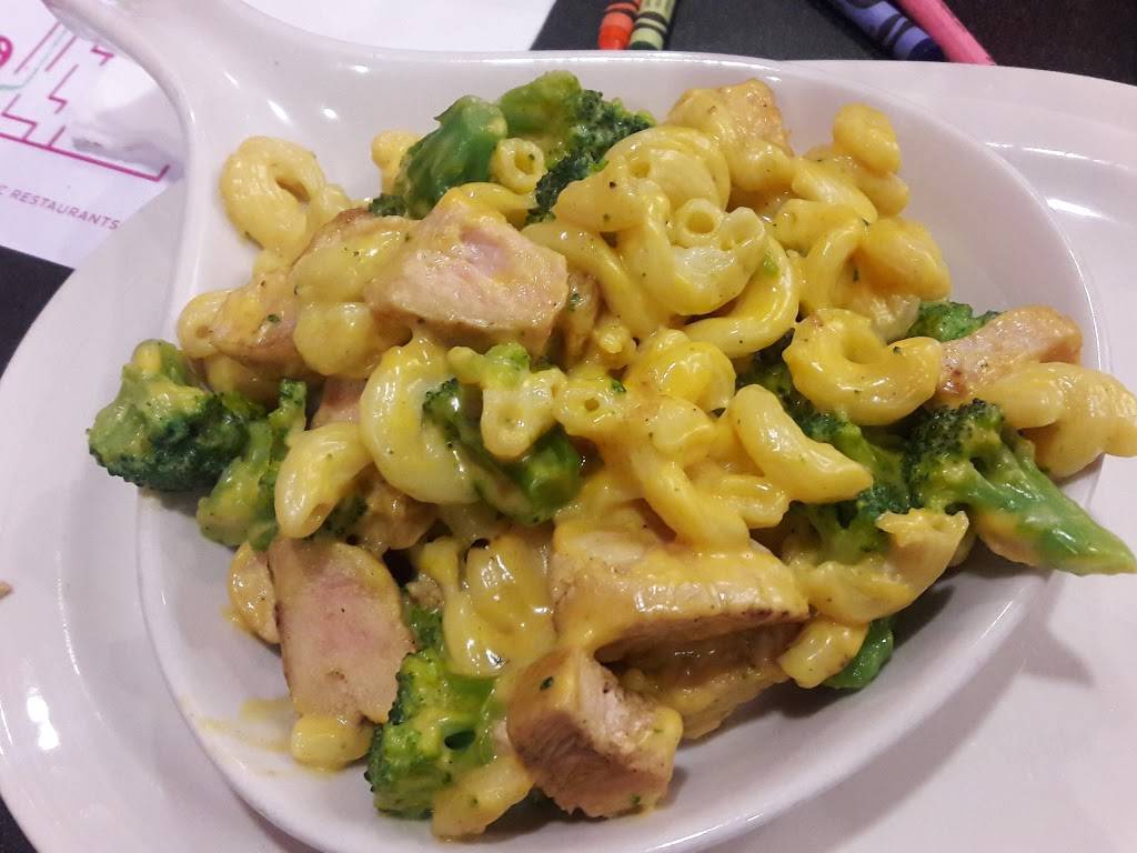 Friendlys | restaurant | 1462 Lincoln Hwy, Langhorne, PA 19047, USA | 2157525162 OR +1 215-752-5162