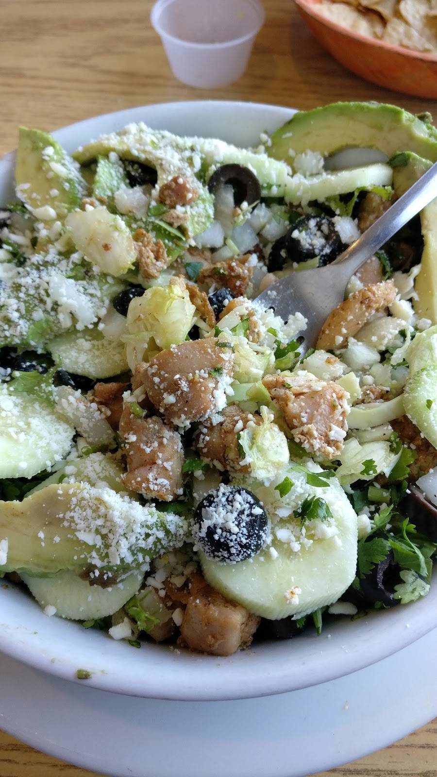 El Jacalito | restaurant | 561 W Olive Ave, Porterville, CA 93257, USA | 5597880304 OR +1 559-788-0304