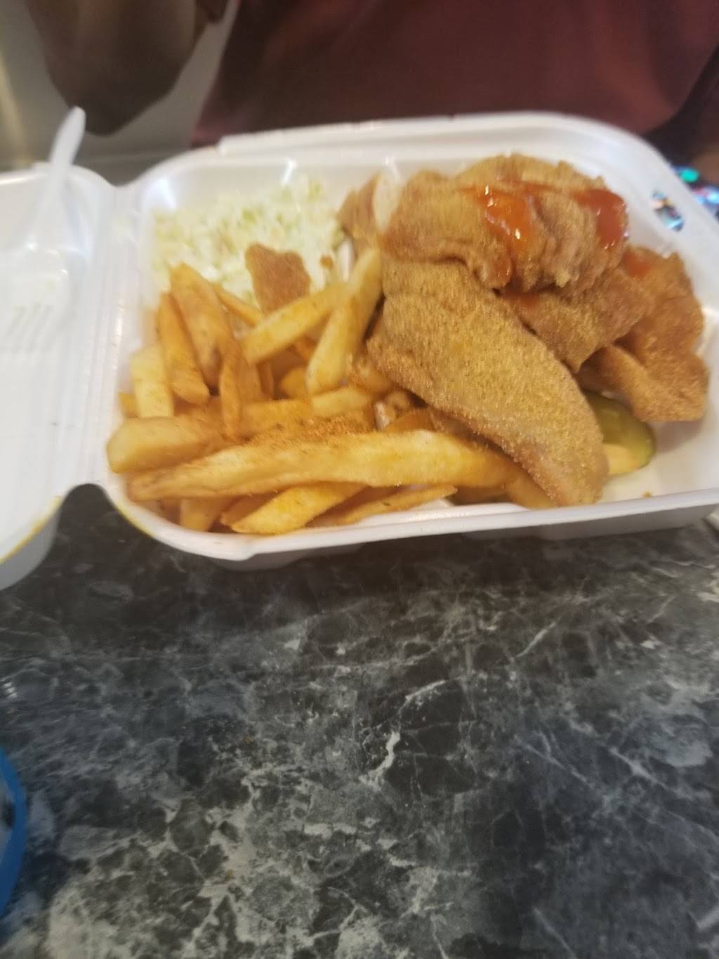 Mother’s Fish | restaurant | 6 S Central Ave, Clayton, MO 63105, USA | 3144997074 OR +1 314-499-7074