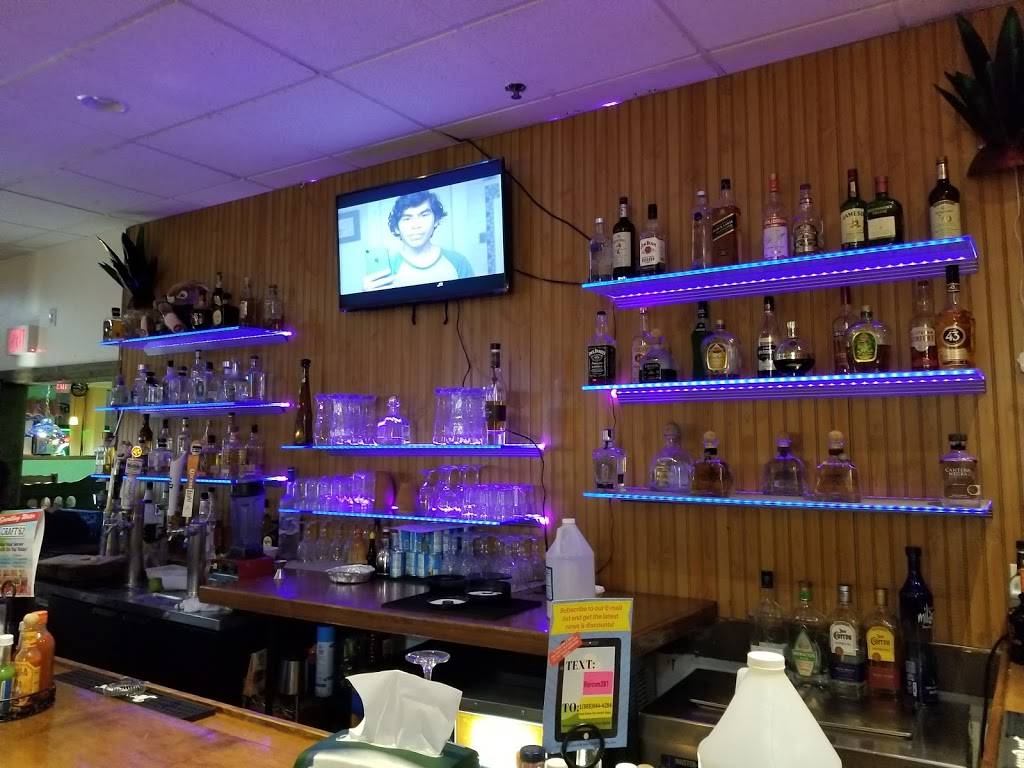 El Rincon | restaurant | 1154 Hinkle Dr, Wadsworth, OH 44281, USA | 3303340020 OR +1 330-334-0020