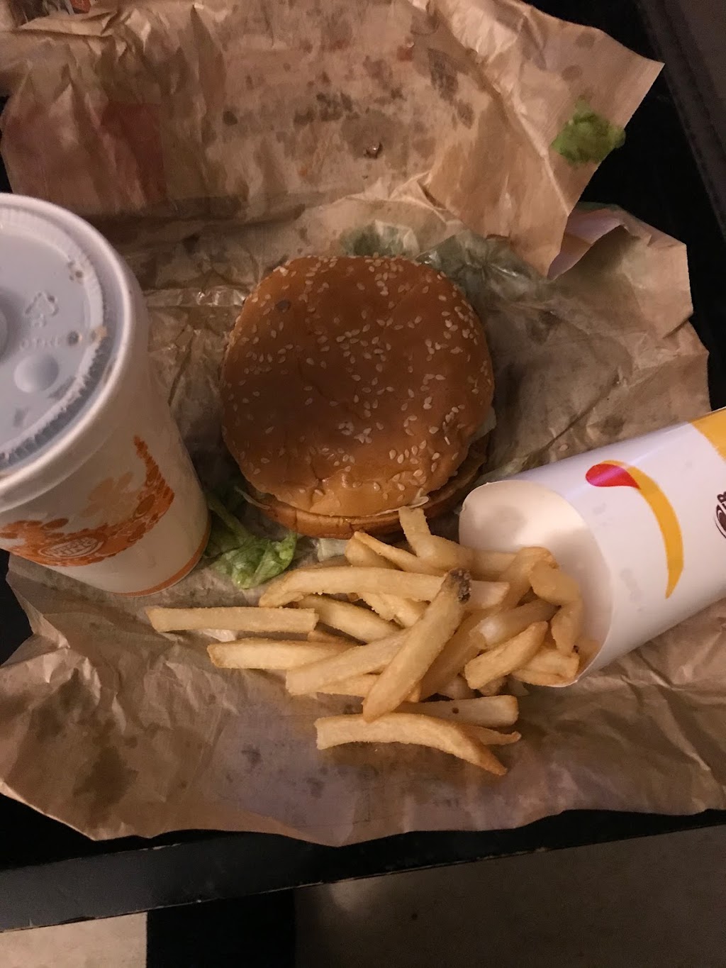 Burger King | restaurant | 5150 Forsythe Bypass, Monroe, LA 71201, USA | 3183028795 OR +1 318-302-8795