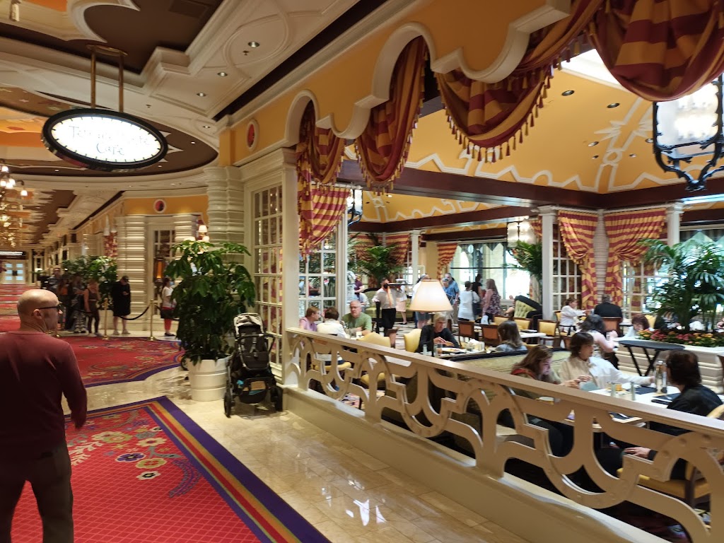 Terrace Pointe Café | restaurant | 3131 Las Vegas Blvd S, Las Vegas, NV 89109, USA | 7027703360 OR +1 702-770-3360
