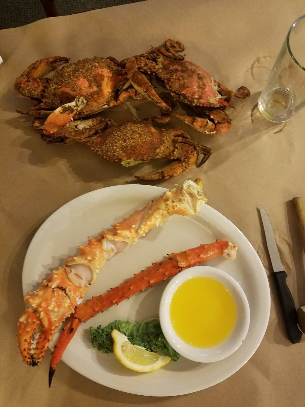 Lestardos Crab House | restaurant | 135 Christiana Rd #7, New Castle, DE 19720, USA | 3023285070 OR +1 302-328-5070