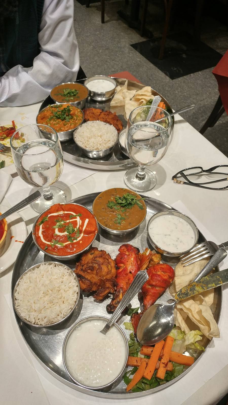 Host India | restaurant | 622 Montreal Rd, Ottawa, ON K1K 0T6, Canada | 6137464678 OR +1 613-746-4678