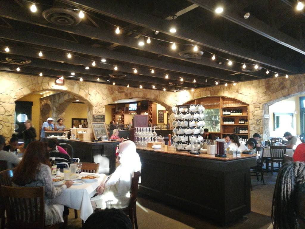 Romanos Macaroni Grill | restaurant | 3010 S State St, Ann Arbor, MI 48108, USA | 7346634433 OR +1 734-663-4433