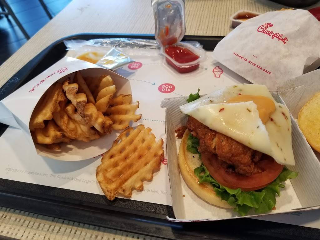 Chick-fil-A Bangor | restaurant | 605 Stillwater Ave, Bangor, ME 04401, USA | 2072623725 OR +1 207-262-3725