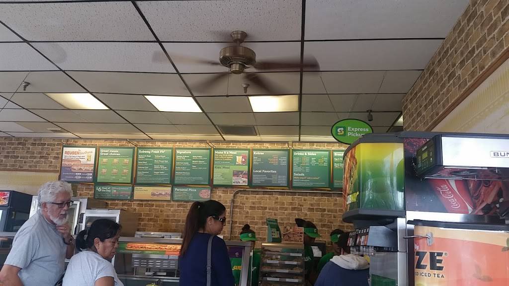 Subway | restaurant | 5030 Laguna Blvd Suite 109 Laguna Creek, Town Center, Elk Grove, CA 95758, USA | 9166847611 OR +1 916-684-7611
