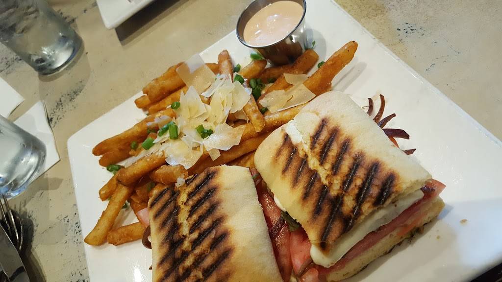 Zazu Gastropub | restaurant | 112 S 8th St, Opelika, AL 36801, USA | 3342031747 OR +1 334-203-1747