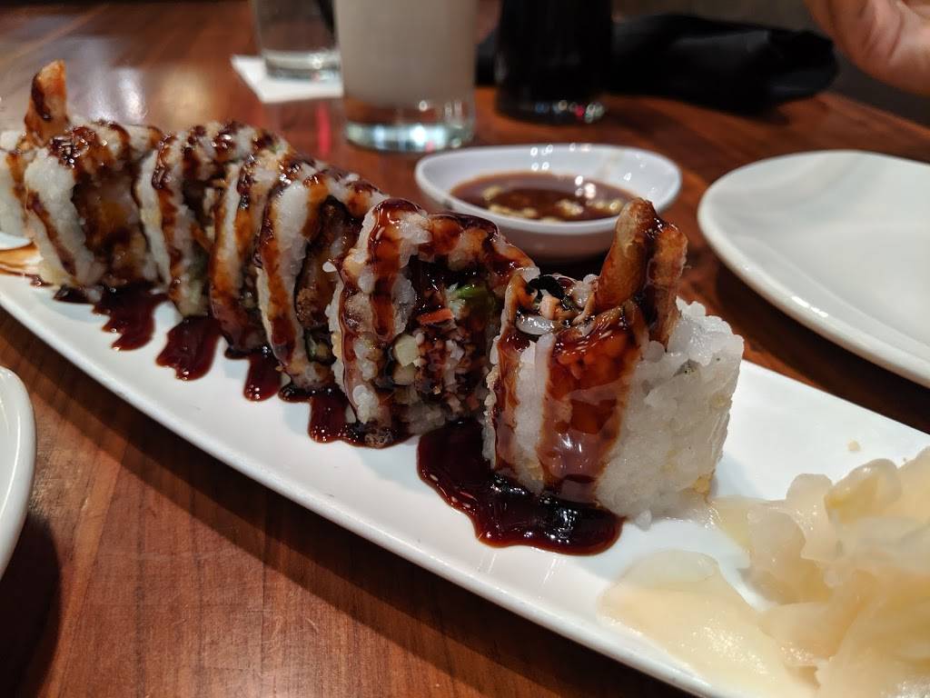 P.F. Changs | meal takeaway | 101 S Green Valley Pkwy, Henderson, NV 89012, USA | 7023613065 OR +1 702-361-3065