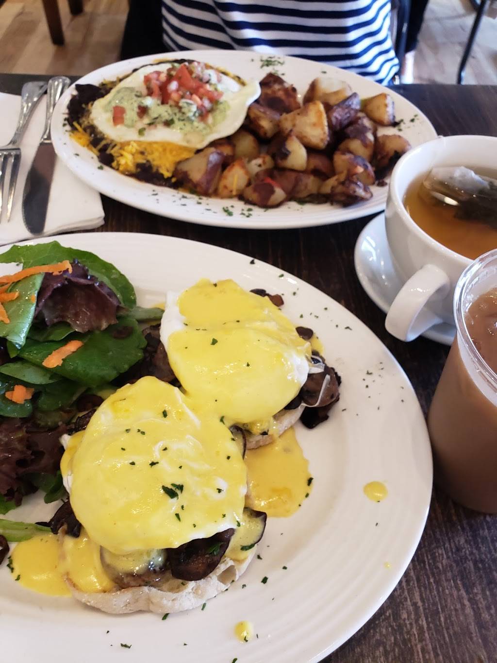 Whisk + Skillet | restaurant | 800 Redwood Highway Frontage Rd Suite 125, Mill Valley, CA 94941, USA | 4153801900 OR +1 415-380-1900