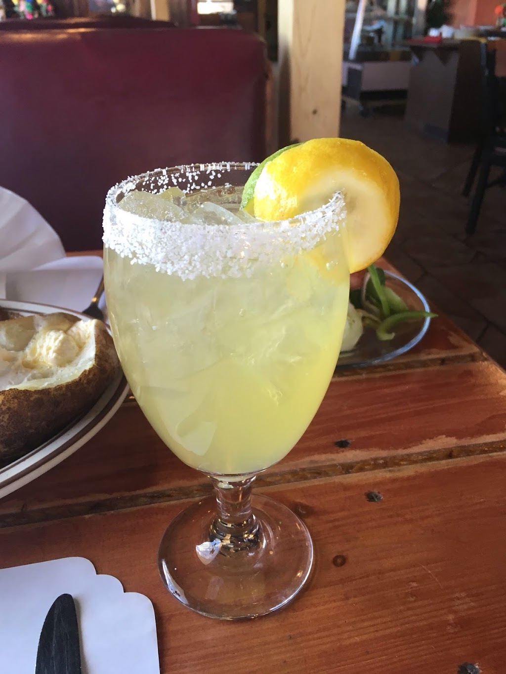 Casa Lemus Inn and Restaurant | restaurant | 350 Clayton Rd, Raton, NM 87740, USA | 5754452737 OR +1 575-445-2737