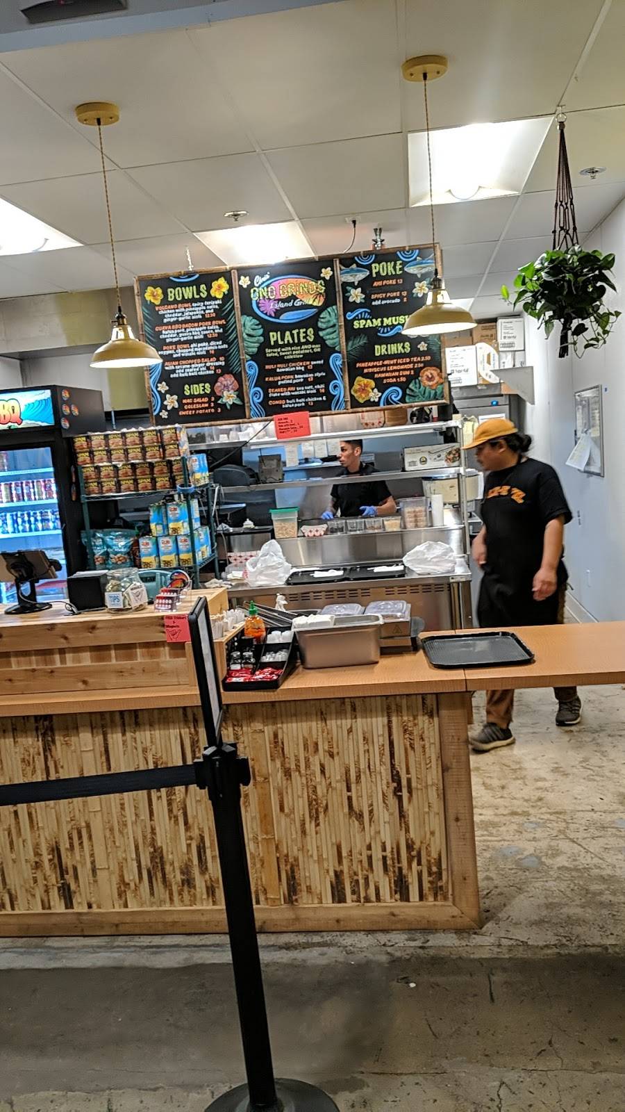 Chris Ono Grinds Island Grill - Liberty Station | restaurant | 2820 Historic Decatur Rd, San Diego, CA 92106, USA | 6195397693 OR +1 619-539-7693