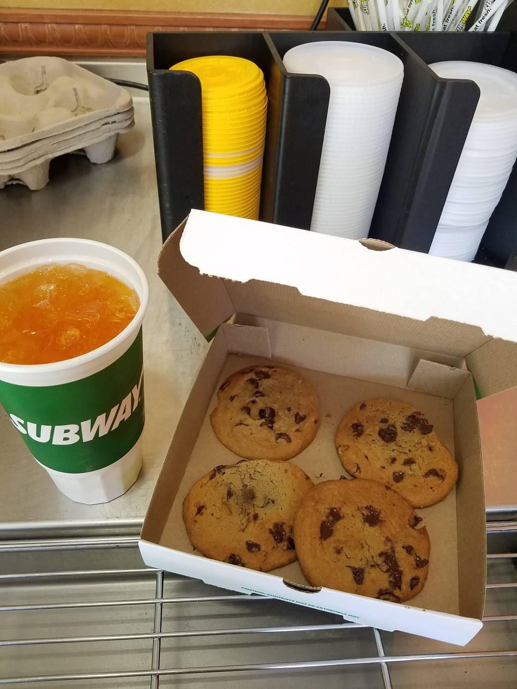 Subway Restaurants | restaurant | 1407 Sulphur Spring Rd G, Baltimore, MD 21227, USA | 4102427802 OR +1 410-242-7802