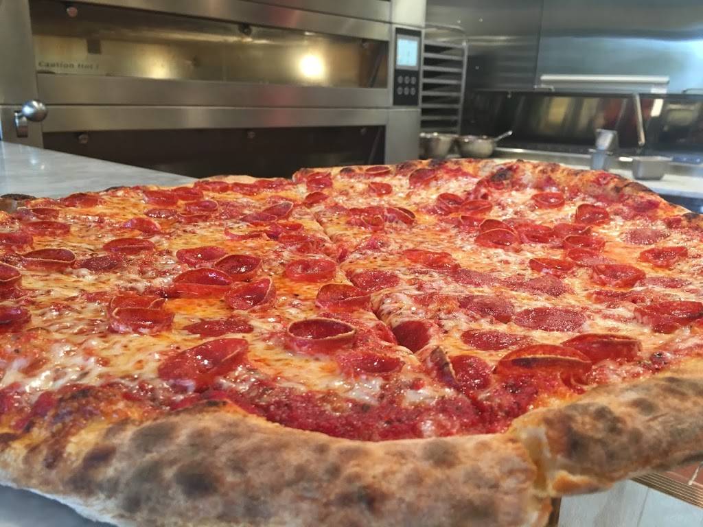 Audrey Janes Pizza Garage | restaurant | 2675 13th St, Boulder, CO 80304, USA | 3034422032 OR +1 303-442-2032