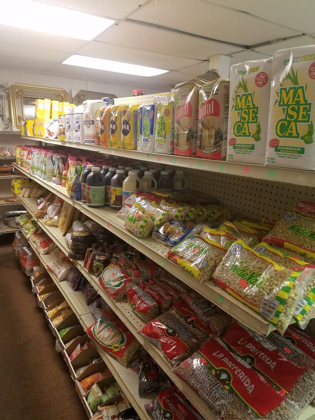 La Veracruzana Restaurant | restaurant | 2229 New Hartford Rd, Owensboro, KY 42303, USA | 2706852600 OR +1 270-685-2600