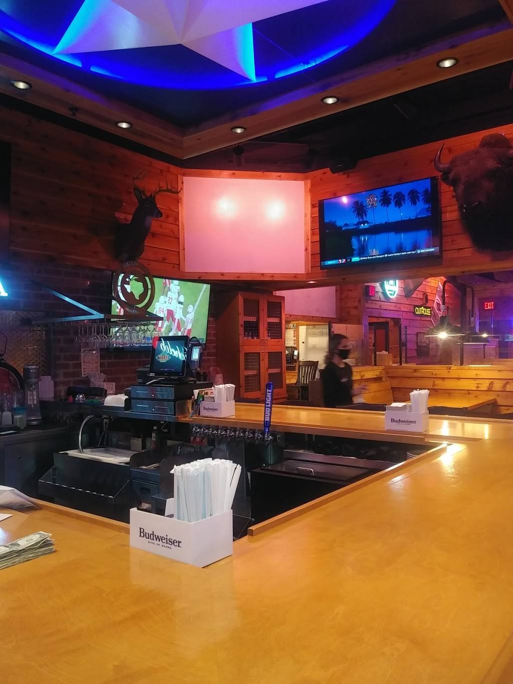 Texas Roadhouse - Tampa, FL | restaurant | 2550 S Falkenburg Rd, Tampa, FL 33619, USA | 8137934370 OR +1 813-793-4370