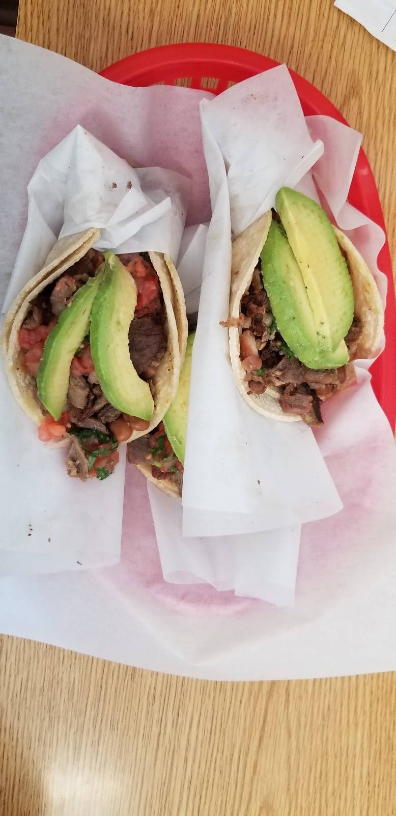 El Taco Grande | restaurant | 7357 N Blackstone Ave, Pinedale, CA 93650, USA | 5594389602 OR +1 559-438-9602